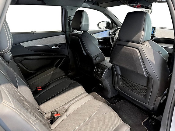 Peugeot 5008 15 of 19