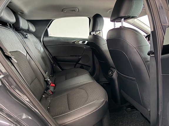 Kia XCeed 8 of 13