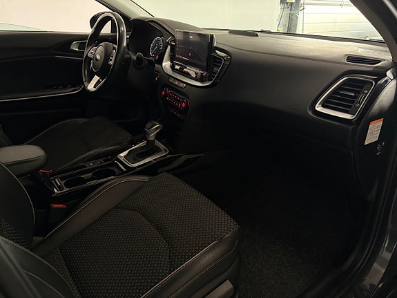 Kia XCeed 6 of 13