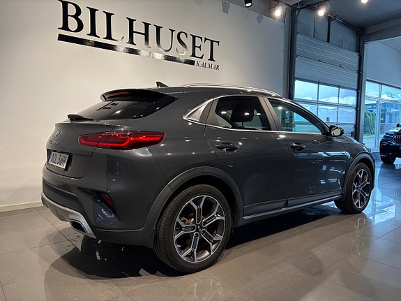 Kia XCeed 3 of 13