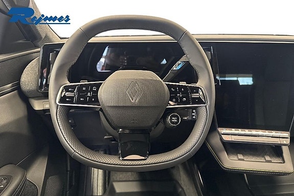Renault Scenic E-Tech 7 of 23