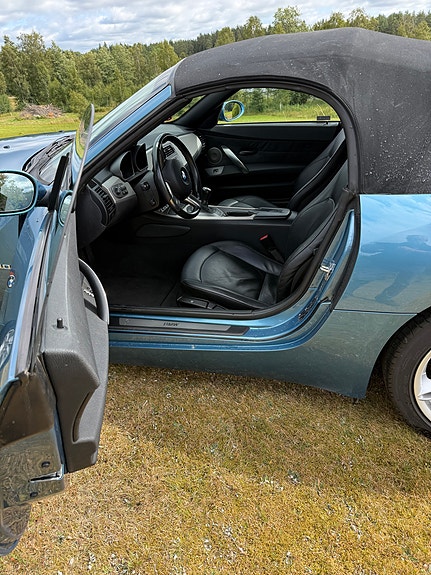 BMW Z4 4 of 7
