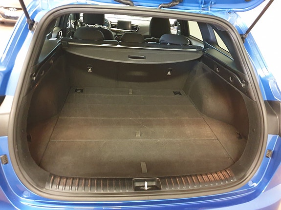 Kia Ceed 8 of 8
