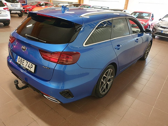 Kia Ceed 5 of 8