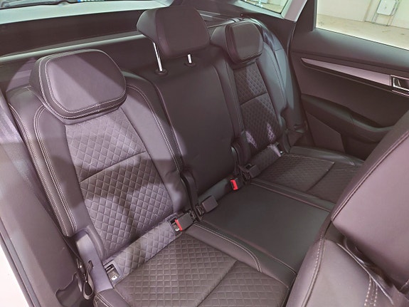 Skoda Karoq 13 of 21
