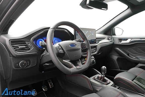 Ford Focus 17 of 29