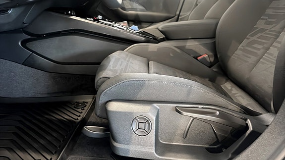 Audi A5 9 of 19
