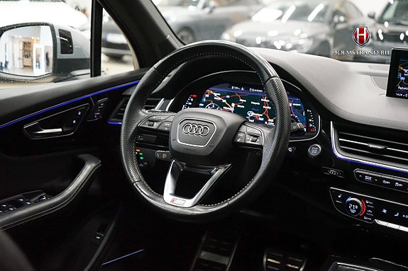 Audi Q7 16 of 28