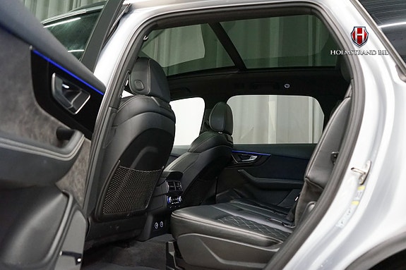 Audi Q7 12 of 28