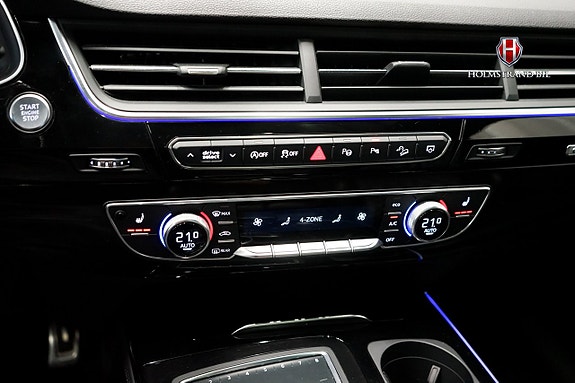 Audi Q7 24 of 28