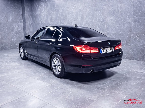 BMW 530e 5 of 26