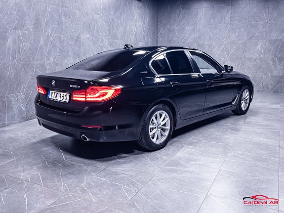 BMW 530e 7 of 26