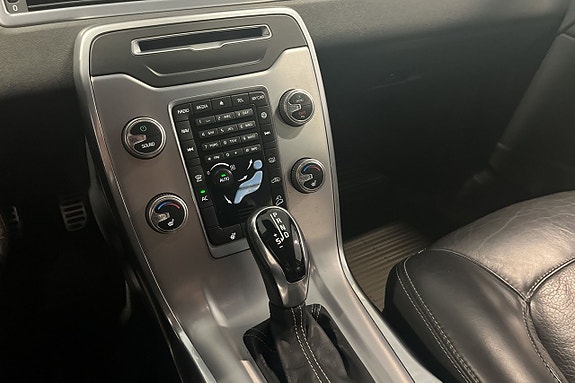 Volvo XC70 15 of 17