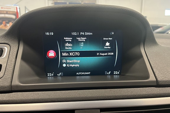 Volvo XC70 16 of 17