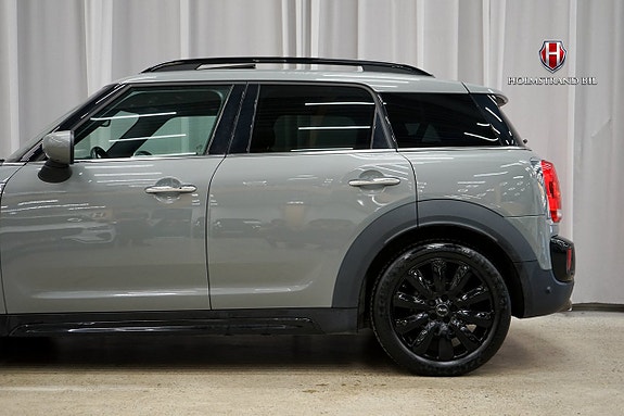 MINI Countryman Cooper SE 8 of 27