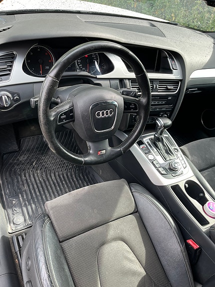 Audi A4 7 of 9