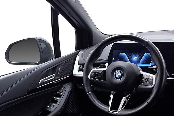 BMW 225e 17 of 30
