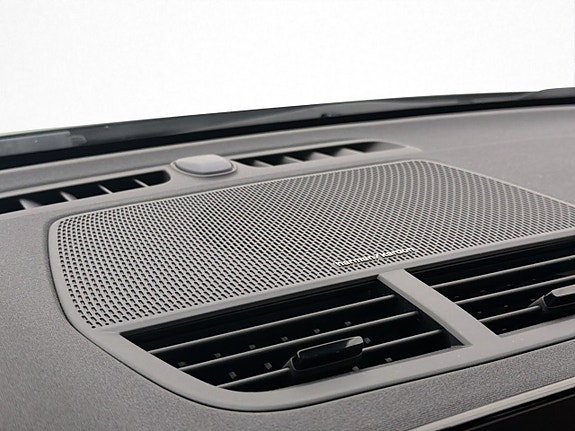 Polestar 2 19 of 30
