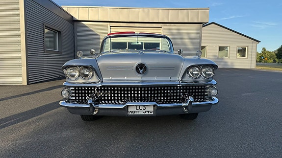Buick Limited 12 of 30