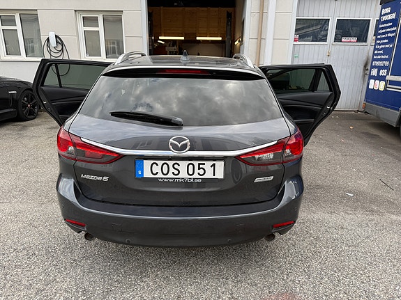 Mazda 6 2 of 11