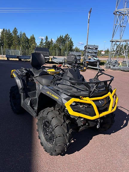 Can-Am Outlander Max 1000 XT-P Fullutrustad Momsad *Köp online.* 4 of 10