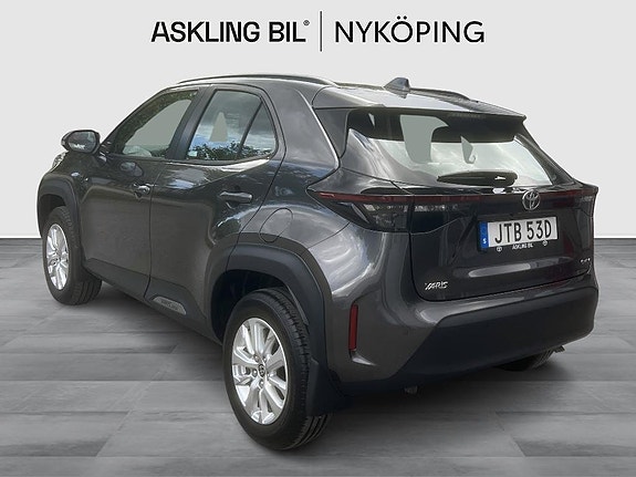 Toyota Yaris Cross 2 of 11