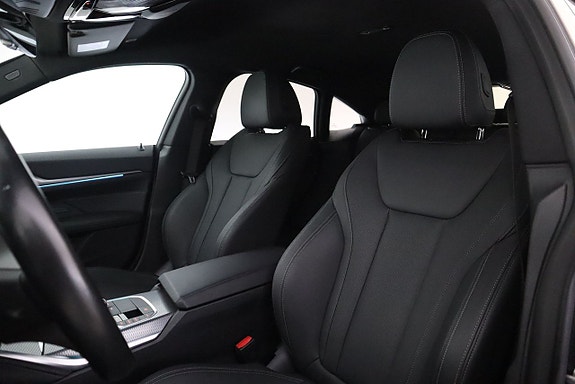 BMW i4 13 of 26