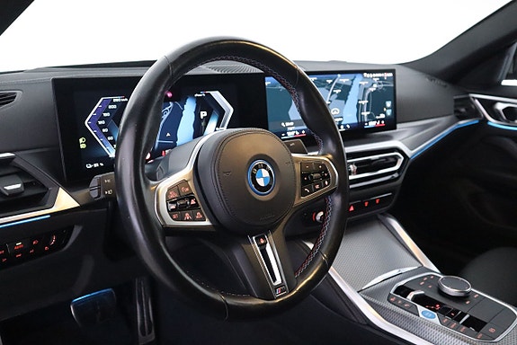 BMW i4 15 of 26