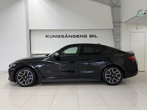 BMW i4 4 of 29