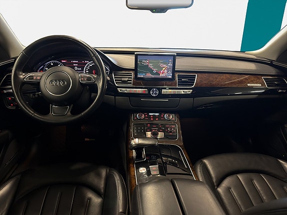 Audi A8 19 of 25