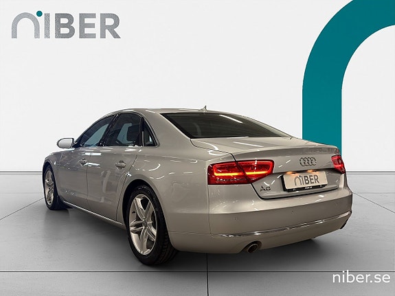 Audi A8 5 of 25