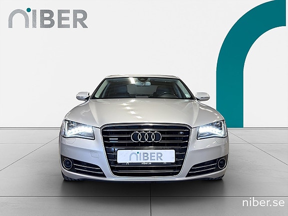Audi A8 2 of 25
