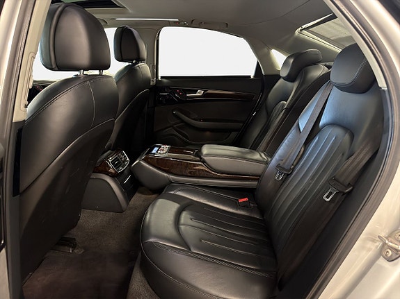 Audi A8 17 of 25