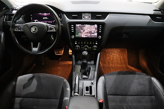 Skoda Octavia Scout 20 of 29