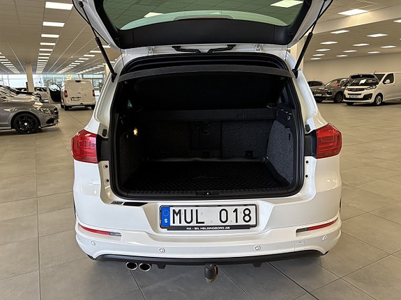 Volkswagen Tiguan 5 of 10