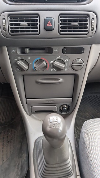 Toyota Corolla 4 of 4