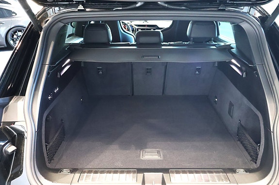 Porsche Cayenne 21 of 22