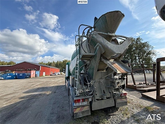 Betongbil Scania P420 6x2 (239,000:- ex moms) 7 of 24