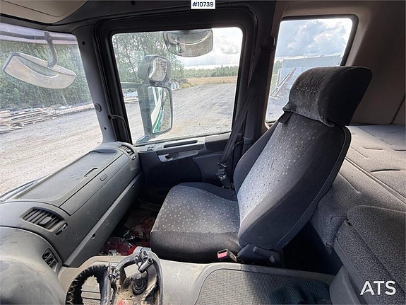 Betongbil Scania P420 6x2 (239,000:- ex moms) 13 of 24