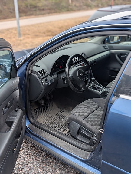 Audi A4 5 of 8