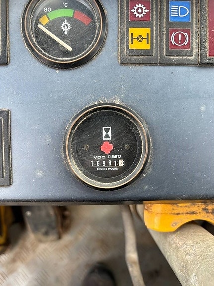 Volvo BM L 70 9 of 9