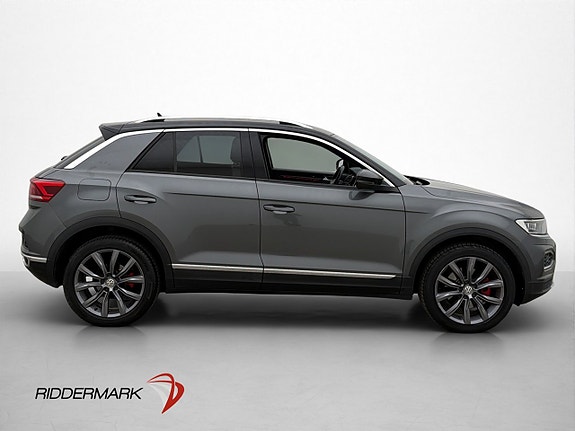 Volkswagen T-Roc 9 of 30