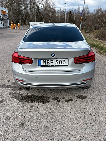 BMW 318d 6 of 6