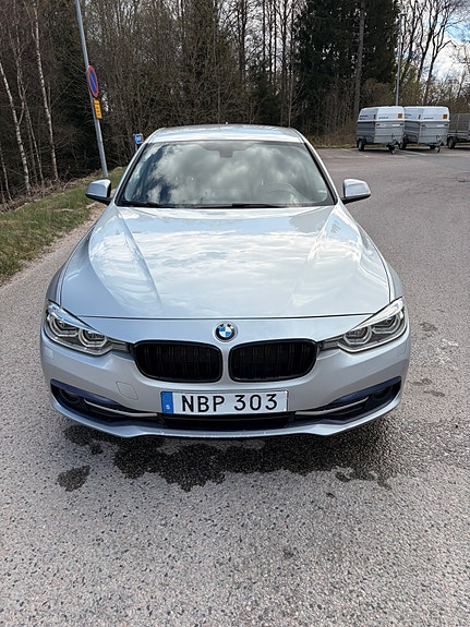 BMW 318d 5 of 6
