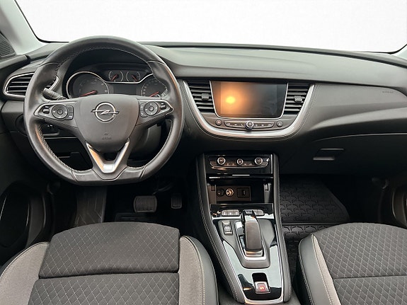 Opel Grandland X 12 of 30
