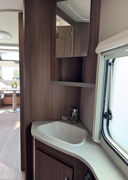 Knaus 580 UF Scandinavian Selection 5 of 10