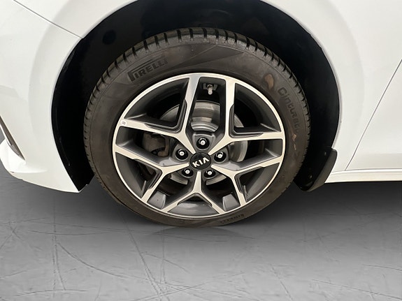 Kia Ceed 28 of 30