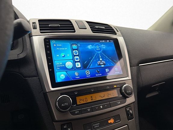 Toyota Avensis 17 of 25