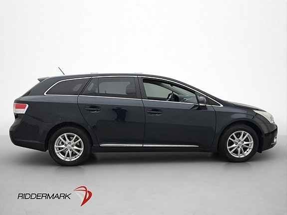 Toyota Avensis 9 of 25