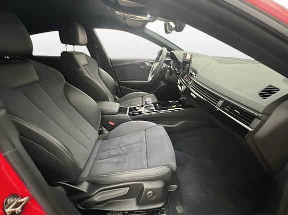 Audi A5 12 of 30